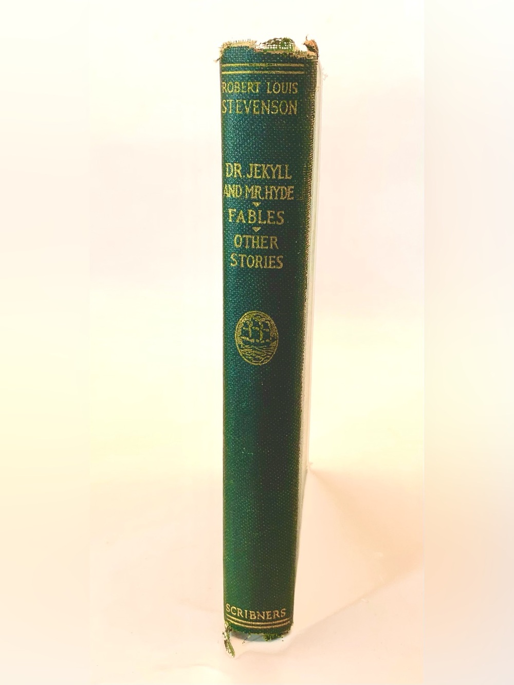Strange Case of Dr. Jekyll and Mr. Hyde - Fables - Other Stories. 1925. Antique.